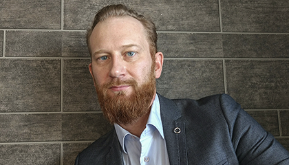 Bild på Patrik Sundell, standardiseringskoordinator på Outokumpu